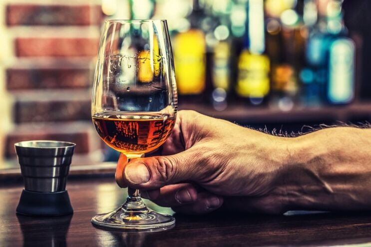 How to quit drinking a glass of cognac